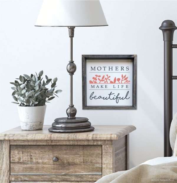 2035 Mothers Make Life Beautiful