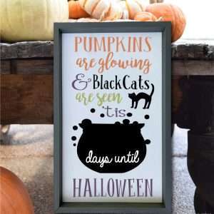 4017 Halloween Countdown Chalkboard