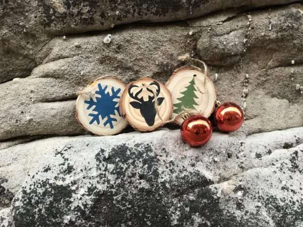 SP129 Wood Slice Ornaments