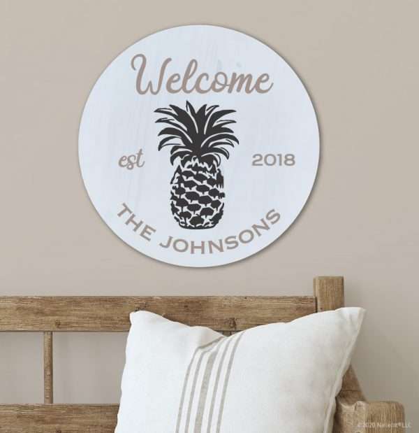 5354 Welcome Sign (Interchangeable Seasonal Artwork)