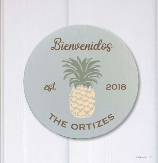5560 Bienvenidos Pineapple